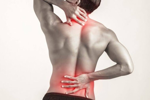 Graphic of man with chronic pain, in need of infrared sauna sessions